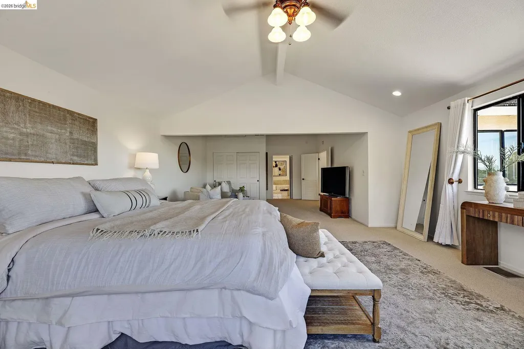 5800 Alderbrook Court Castro Valley CA 94552