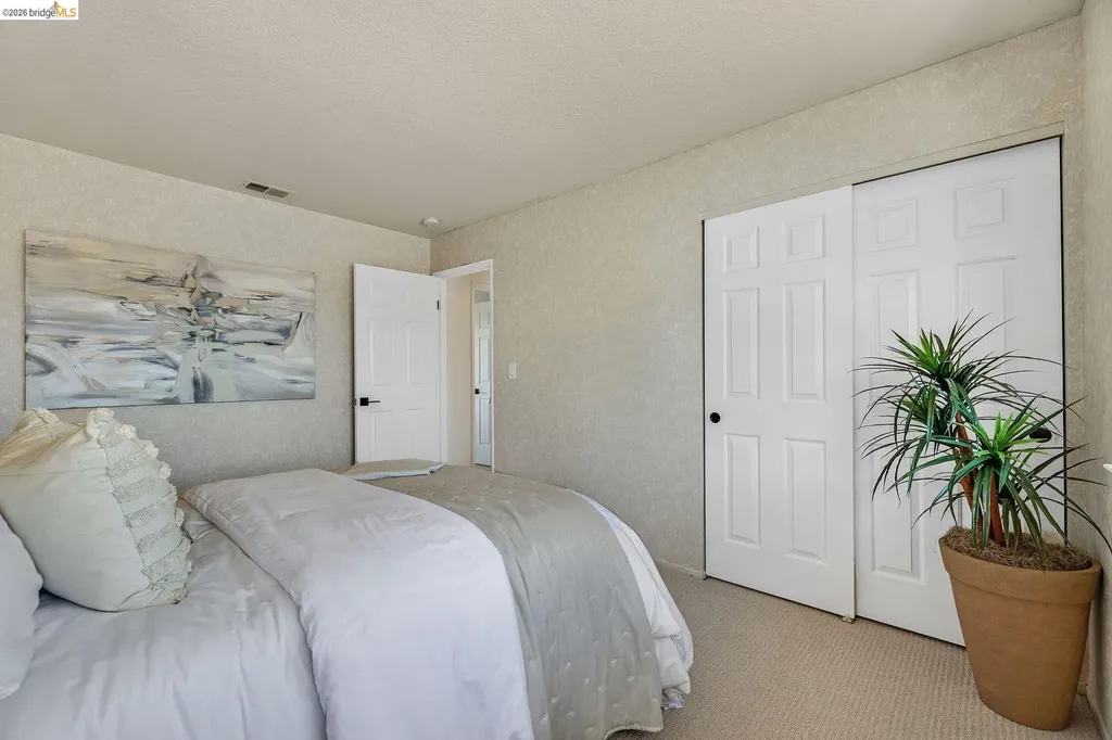 5800 Alderbrook Court Castro Valley CA 94552