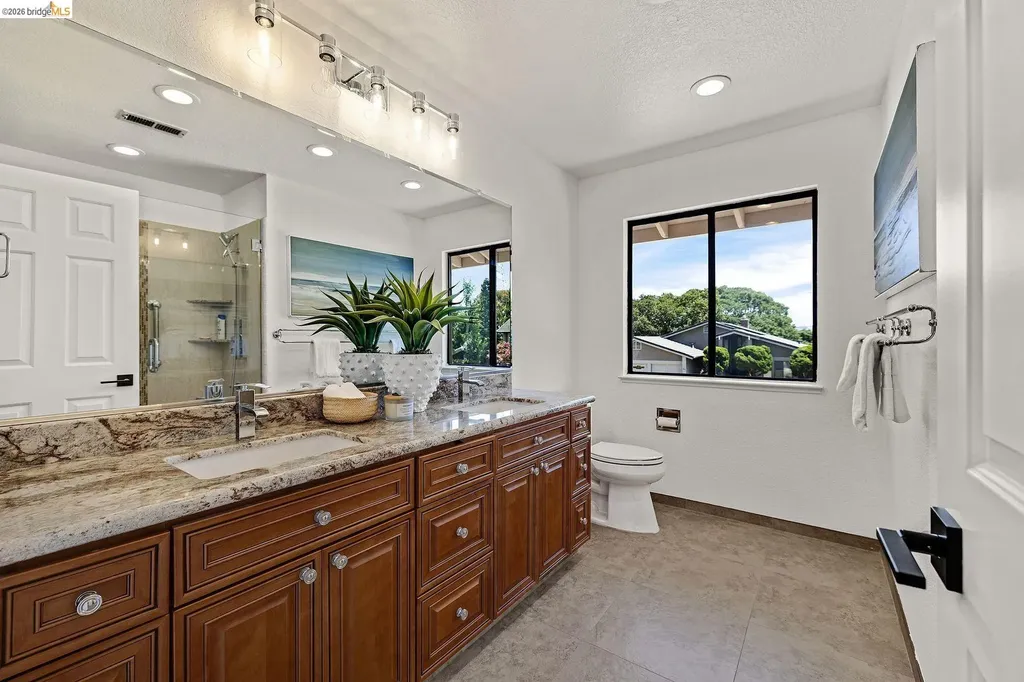 5800 Alderbrook Court Castro Valley CA 94552