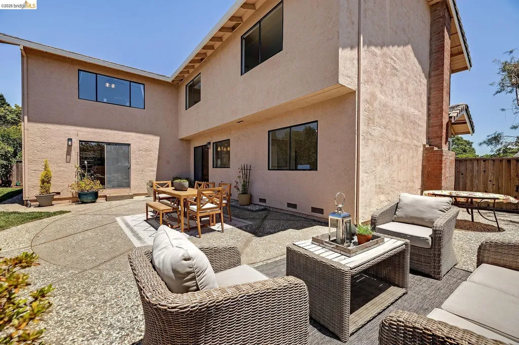 5800 Alderbrook Court Castro Valley CA 94552