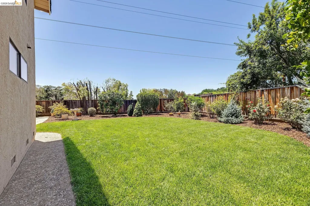 5800 Alderbrook Court Castro Valley CA 94552