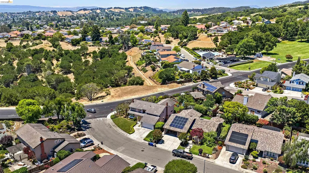 5800 Alderbrook Court Castro Valley CA 94552