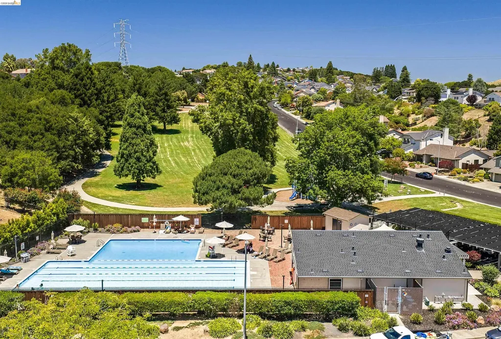 5800 Alderbrook Court Castro Valley CA 94552