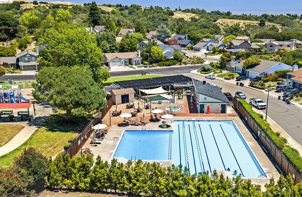 5800 Alderbrook Court Castro Valley CA 94552