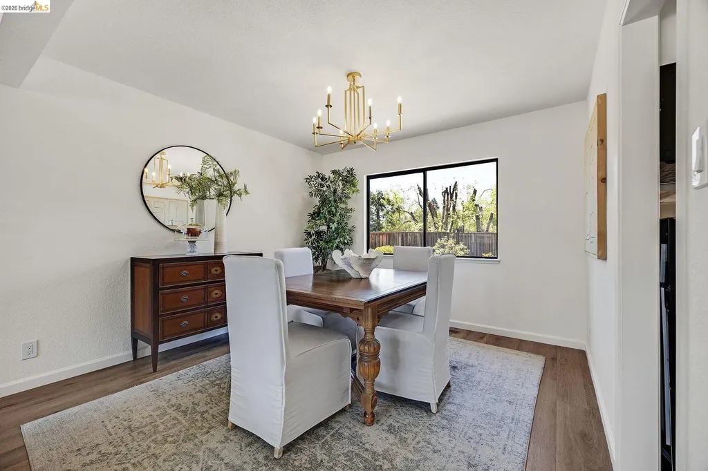 5800 Alderbrook Court Castro Valley CA 94552