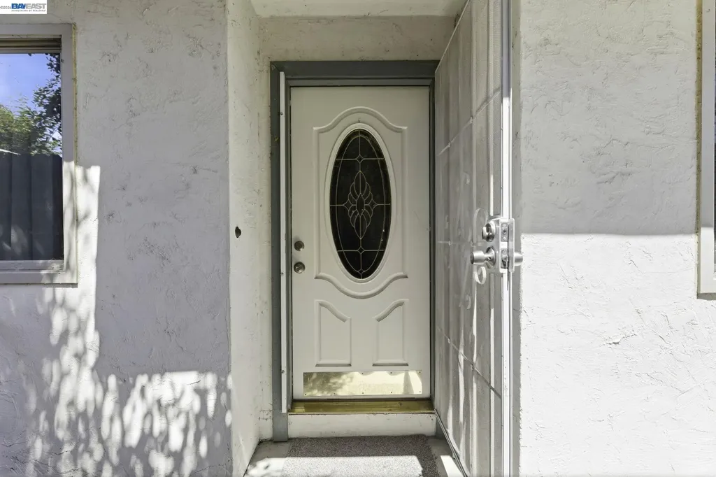 7359-7361 Glenoaks Way Dublin CA 94568