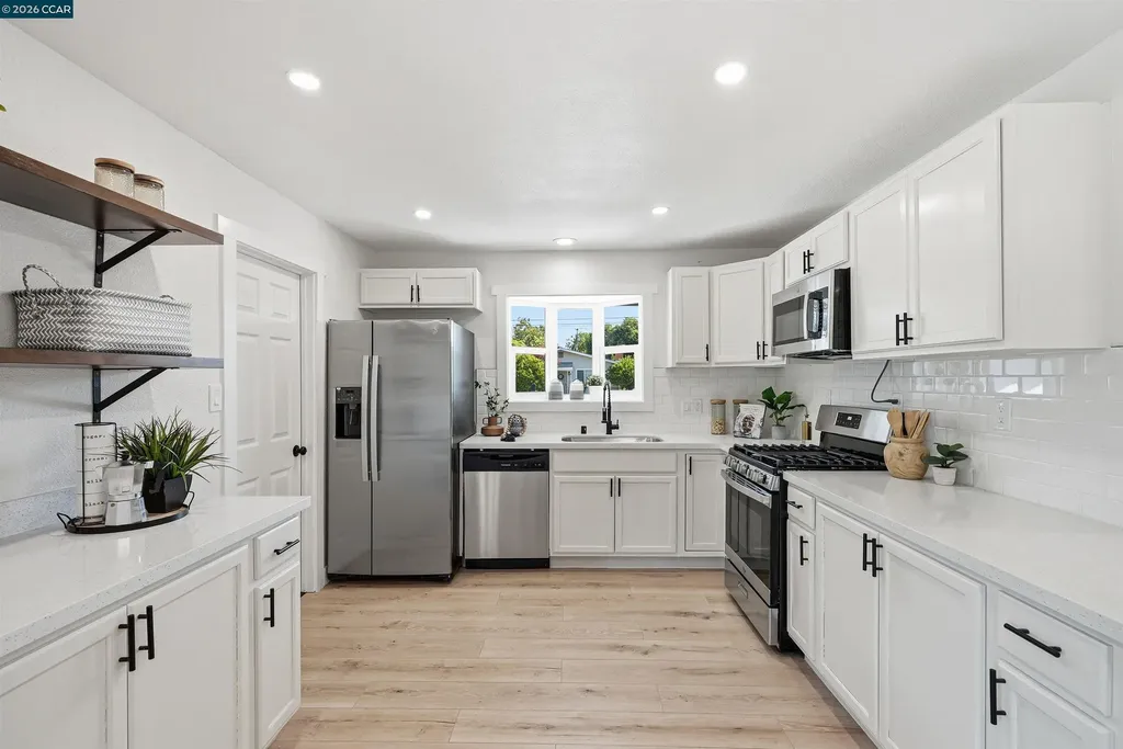 1899 Queens Road Concord CA 94519
