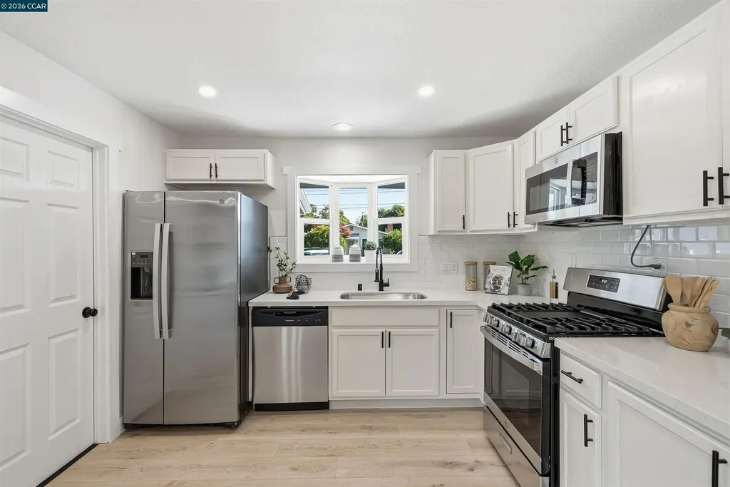1899 Queens Road Concord CA 94519