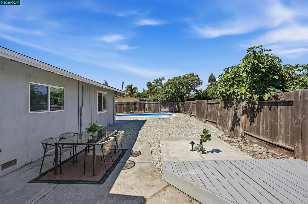 1899 Queens Road Concord CA 94519