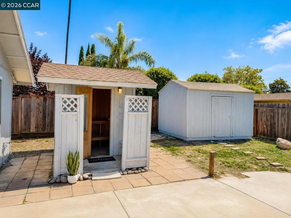 1899 Queens Road Concord CA 94519