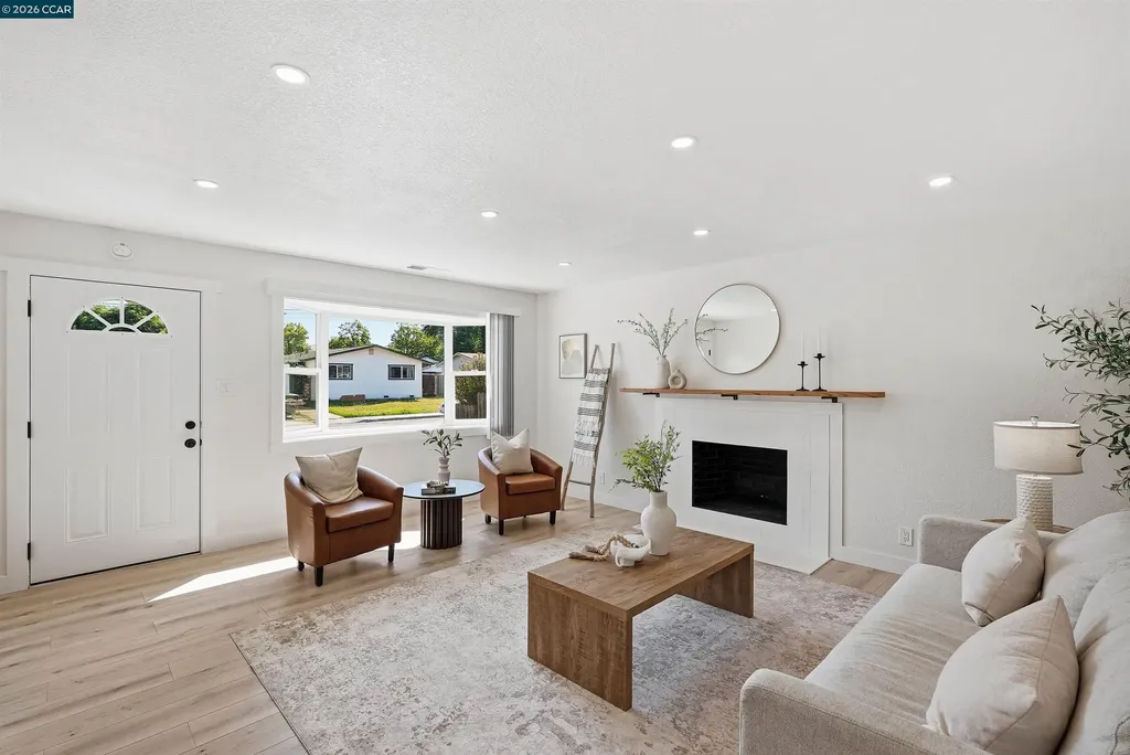 1899 Queens Road Concord CA 94519
