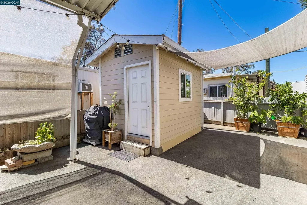 5751 Bridgehead Road Oakley CA 94509