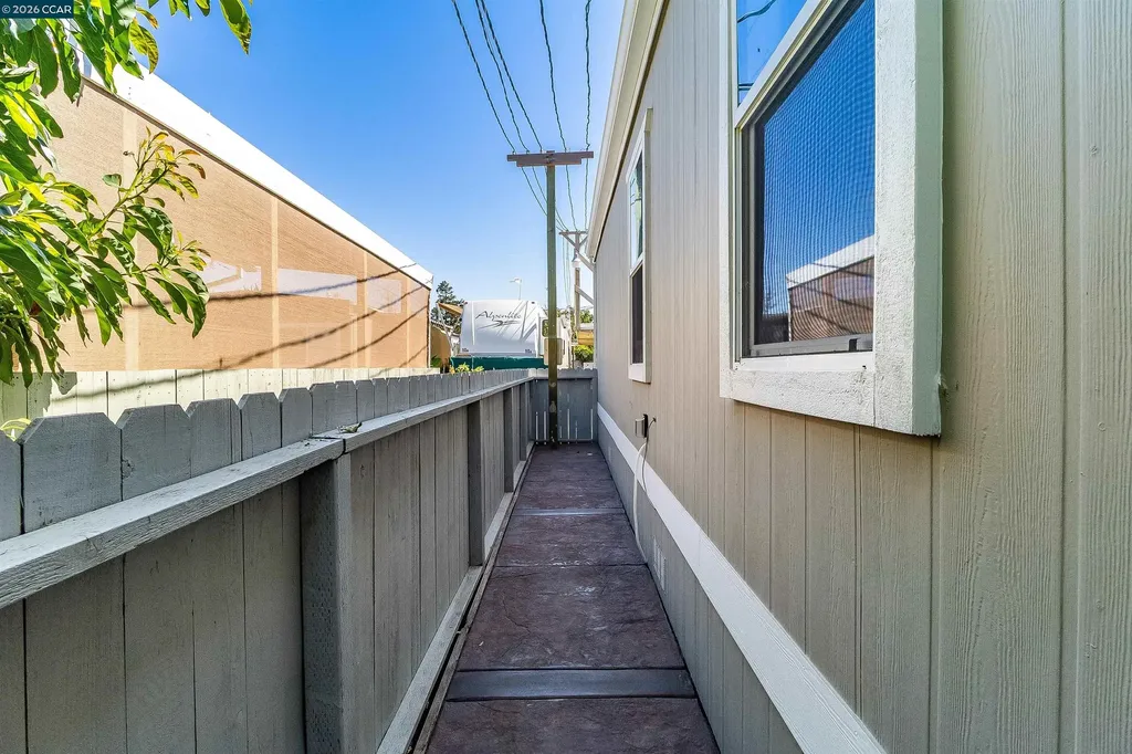5751 Bridgehead Road Oakley CA 94509