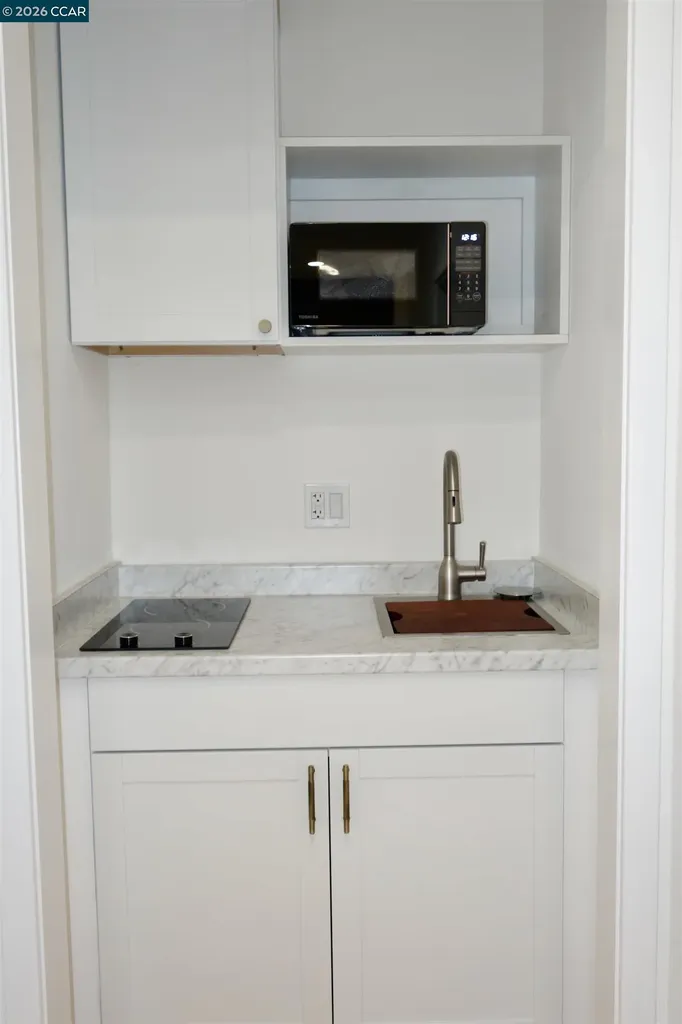 2591 Walnut Boulevard Walnut Creek CA 94596