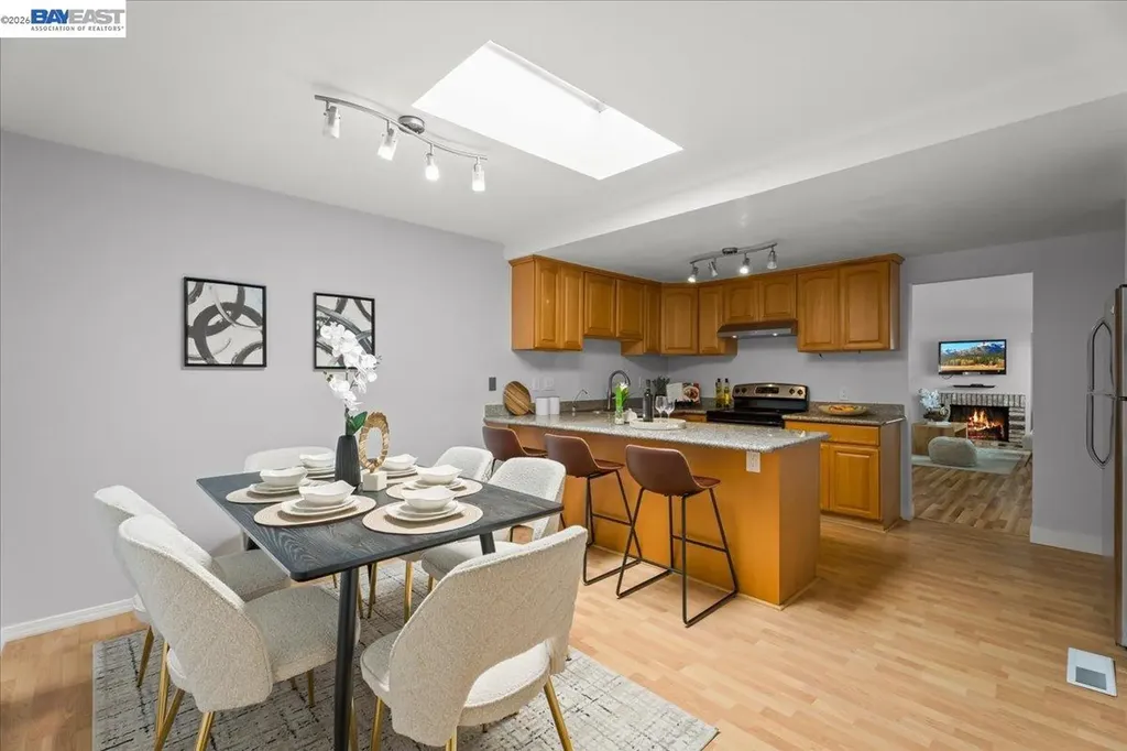 2421 Corriea Way Fremont CA 94539