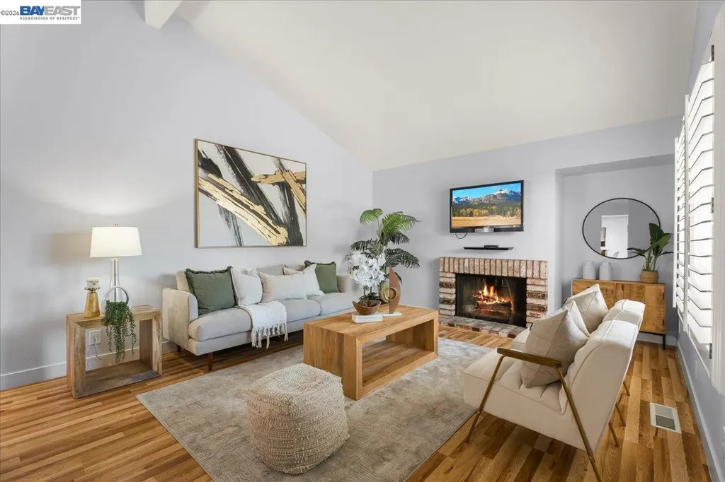 2421 Corriea Way Fremont CA 94539