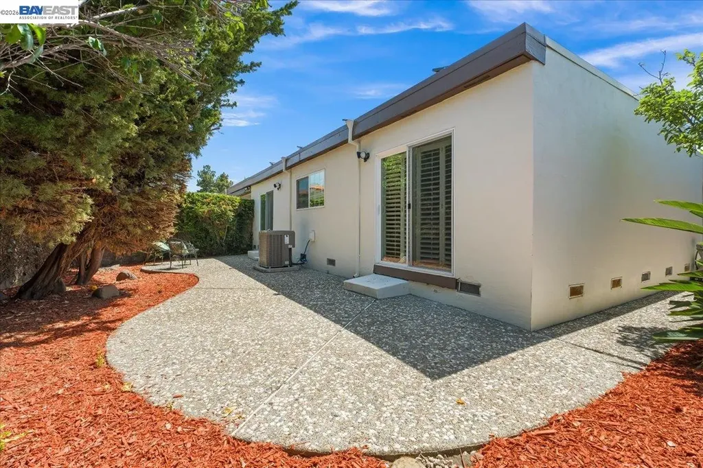 2421 Corriea Way Fremont CA 94539