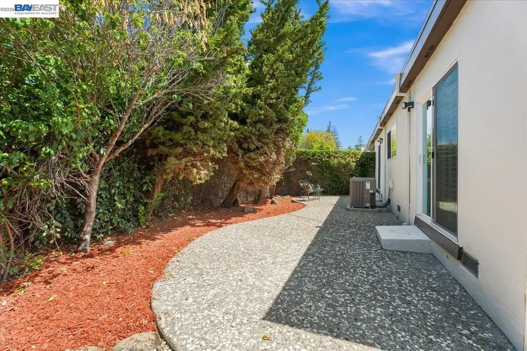 2421 Corriea Way Fremont CA 94539
