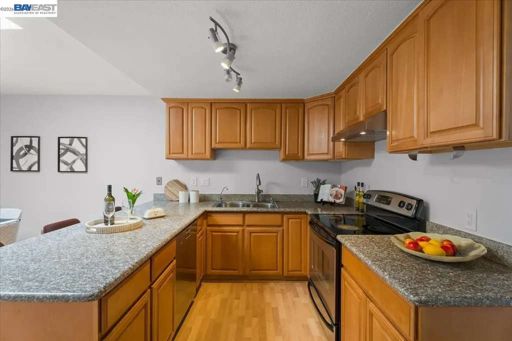 2421 Corriea Way Fremont CA 94539