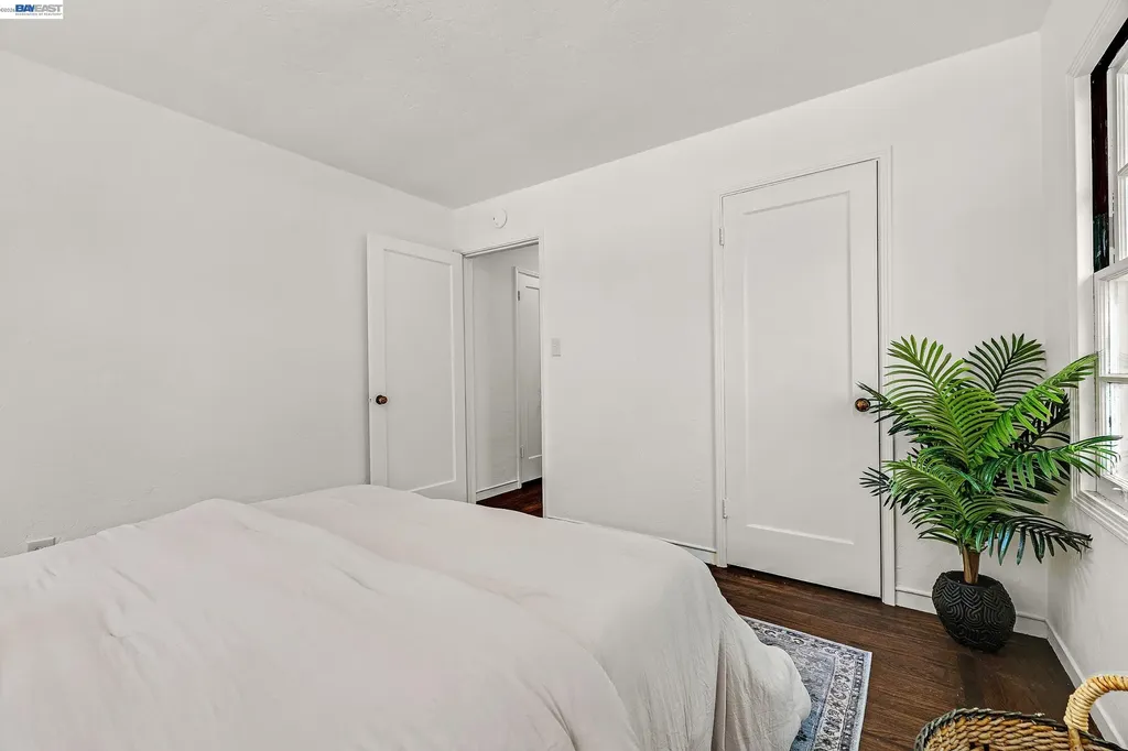 18926 Walnut Road Castro Valley CA 94546