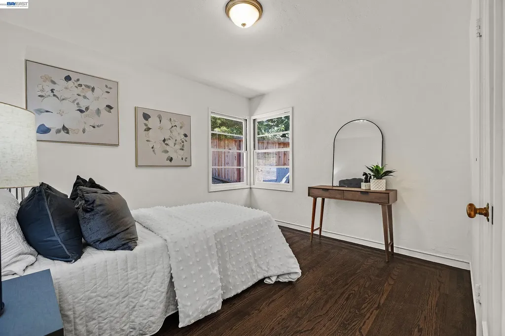 18926 Walnut Road Castro Valley CA 94546