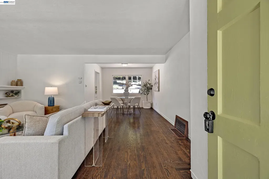 18926 Walnut Road Castro Valley CA 94546