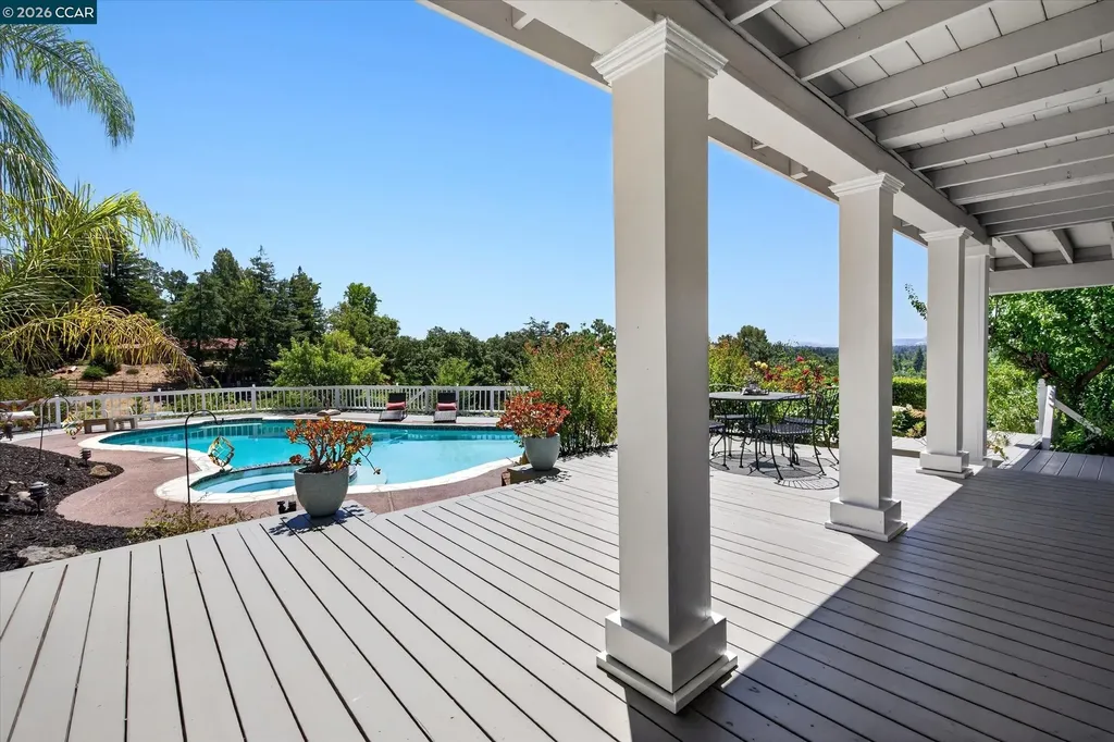 671 Logan Lane Danville CA 94526