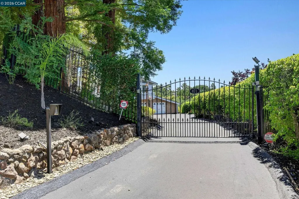 671 Logan Lane Danville CA 94526