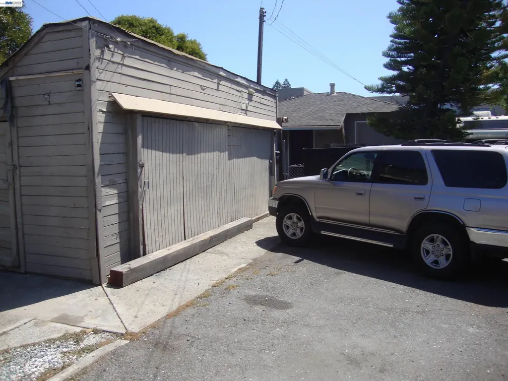 20872 /74 Wilbeam Avenue Castro Valley CA 94546
