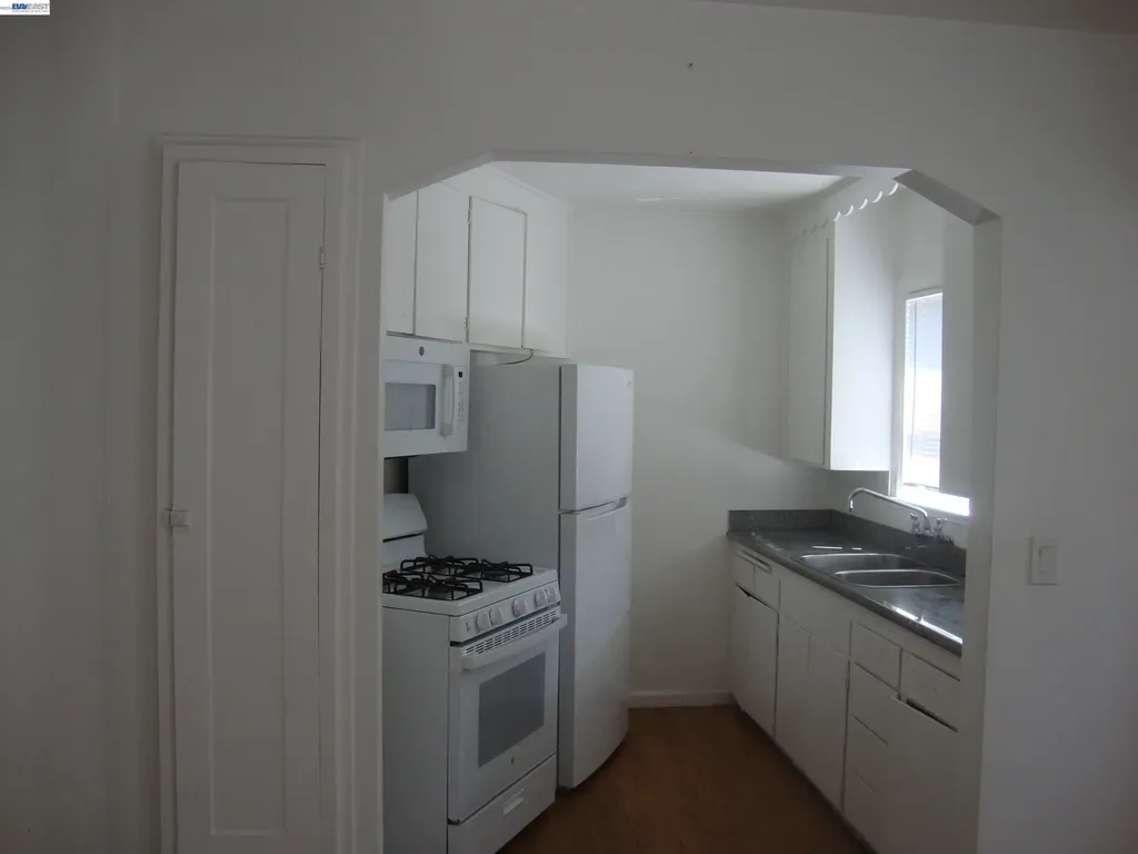 20872 /74 Wilbeam Avenue Castro Valley CA 94546