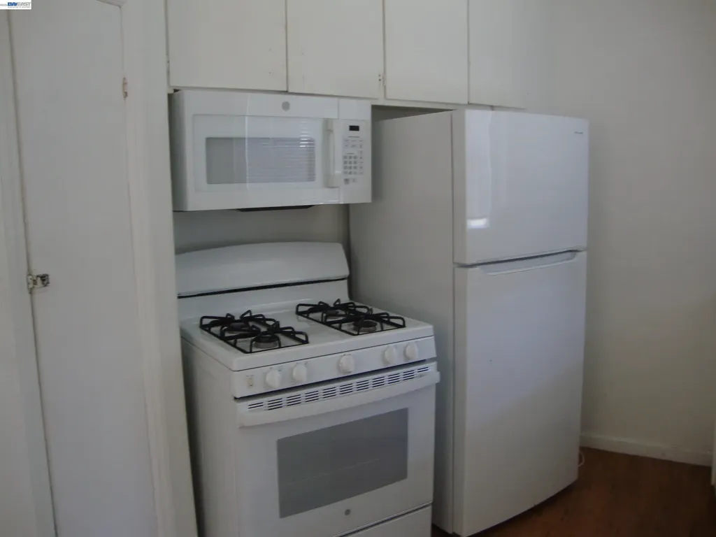 20872 /74 Wilbeam Avenue Castro Valley CA 94546