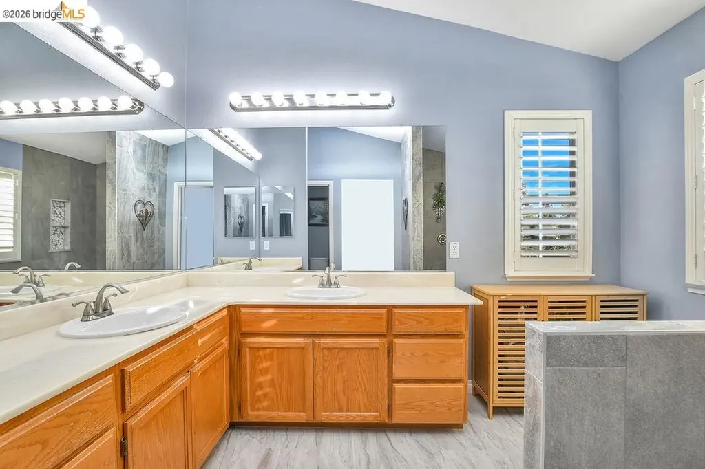 1040 Broadcreek Court Brentwood CA 94513