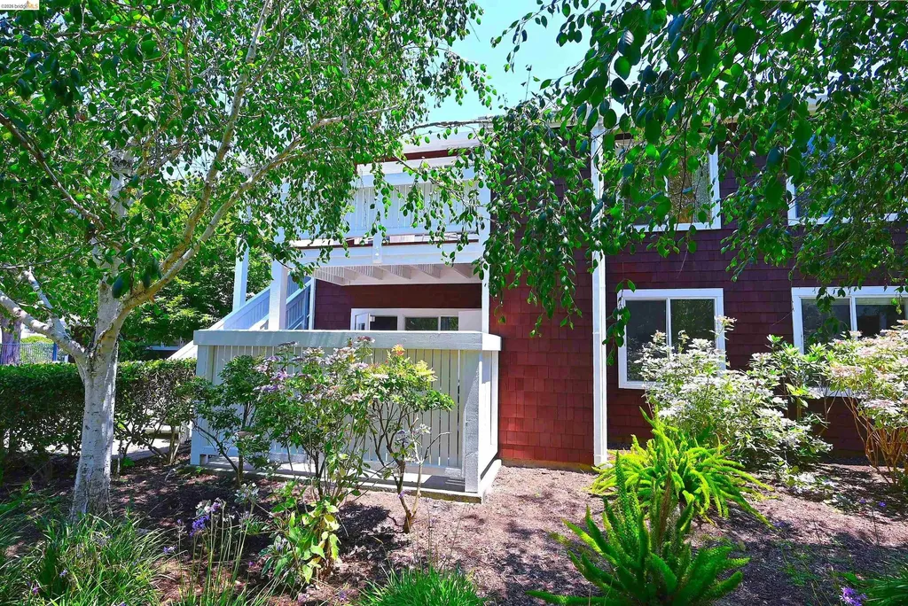 58 Marina Lakes Drive Richmond CA 94804