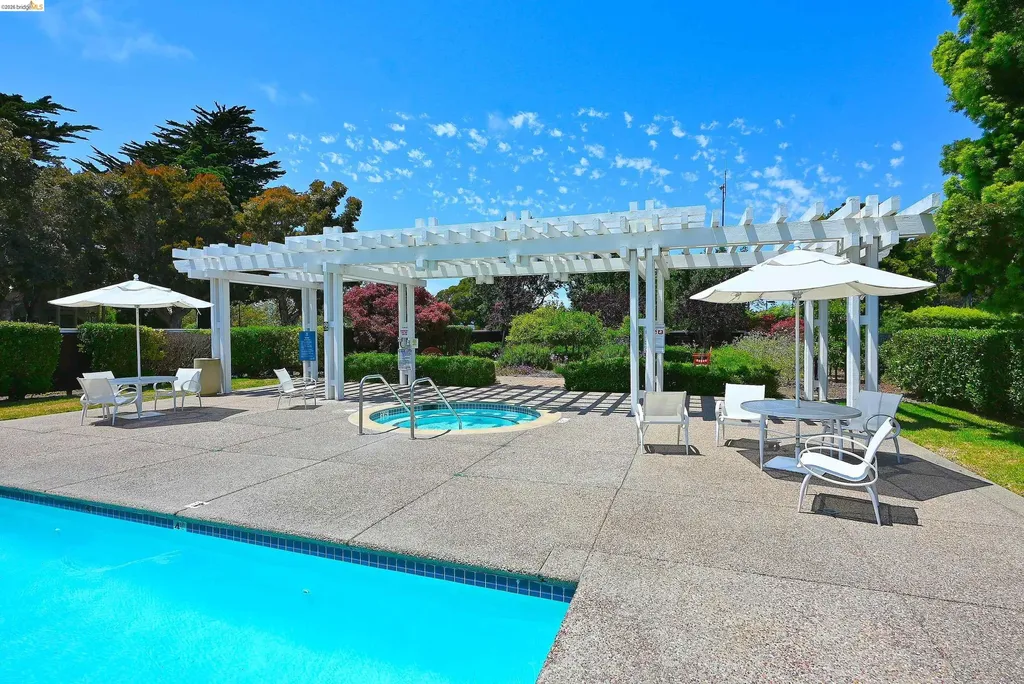 58 Marina Lakes Drive Richmond CA 94804
