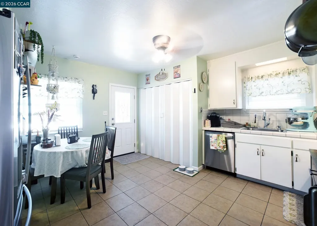 136 Norman Avenue Concord CA 94520