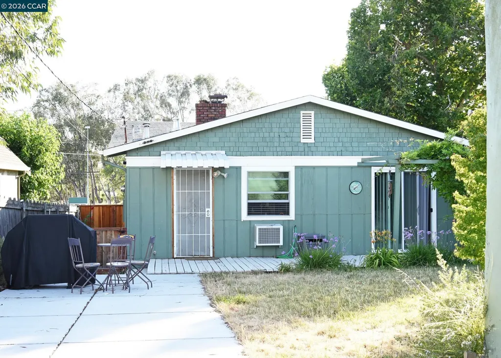 136 Norman Avenue Concord CA 94520