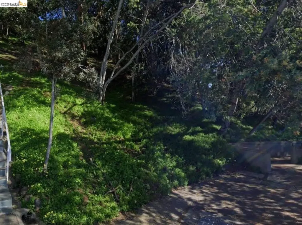 0 Westview Drive Oakland CA 94705