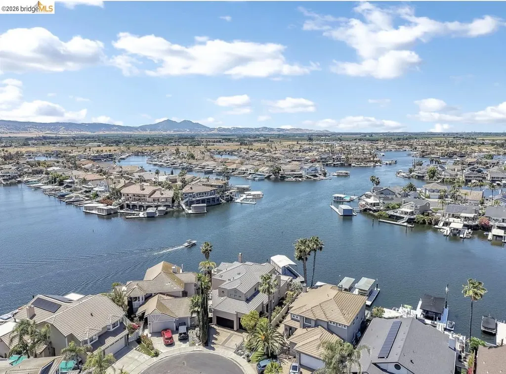 1957 Dolphin Place Discovery Bay CA 94505