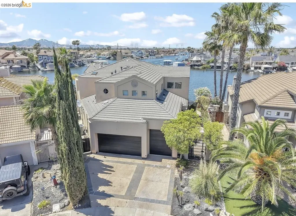 1957 Dolphin Place Discovery Bay CA 94505