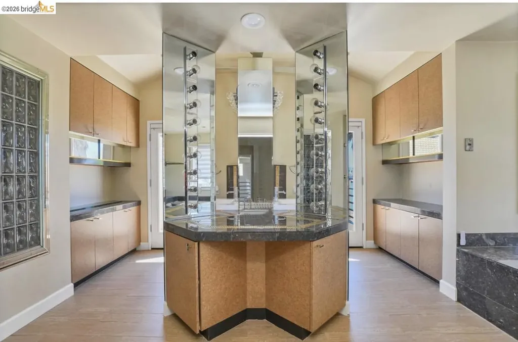 1957 Dolphin Place Discovery Bay CA 94505