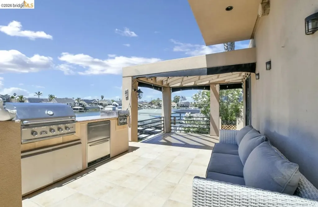 1957 Dolphin Place Discovery Bay CA 94505