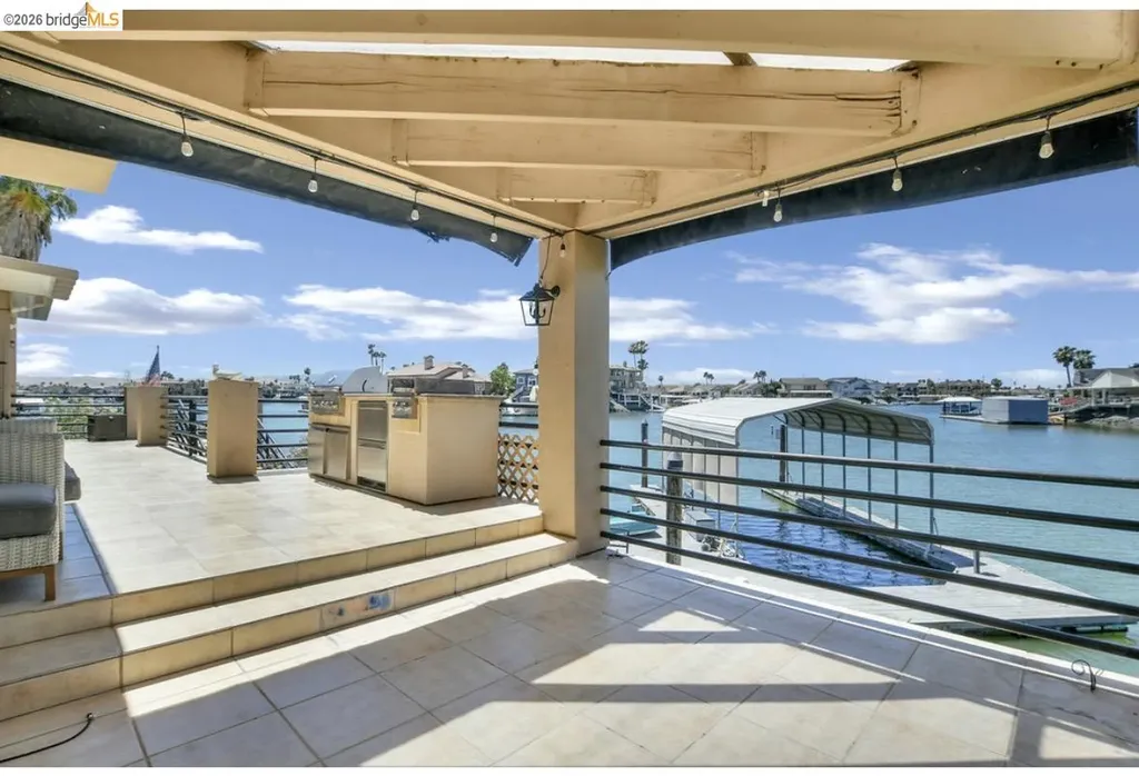 1957 Dolphin Place Discovery Bay CA 94505
