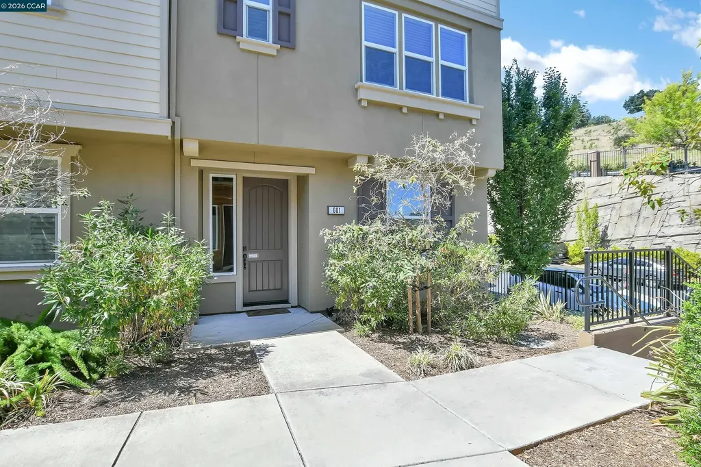 601 Tierney Place Martinez CA 94553