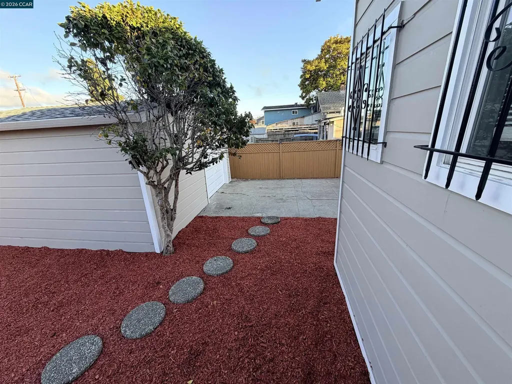 924 7th Street Richmond CA 94801