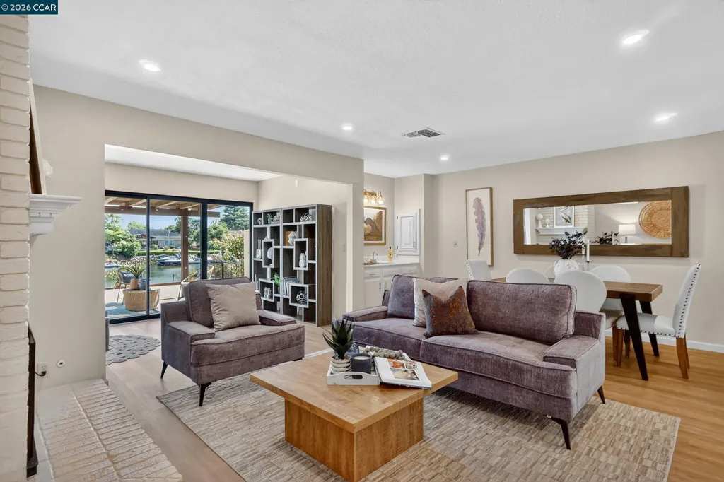 897 Marina Drive Napa CA 94559