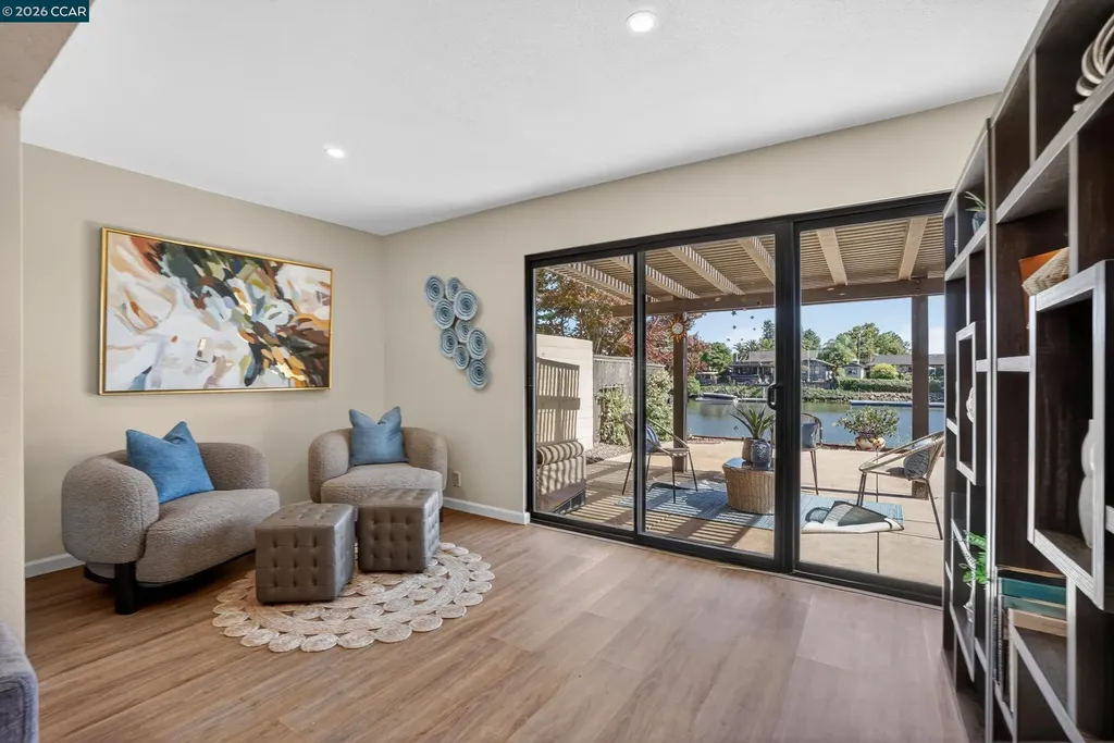 897 Marina Drive Napa CA 94559