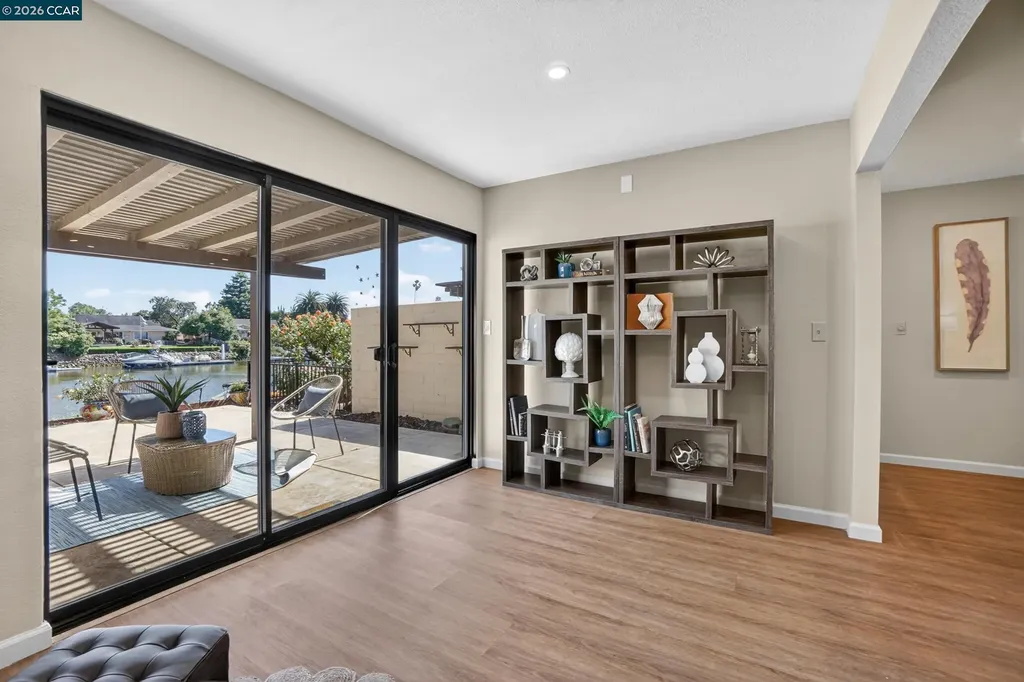 897 Marina Drive Napa CA 94559