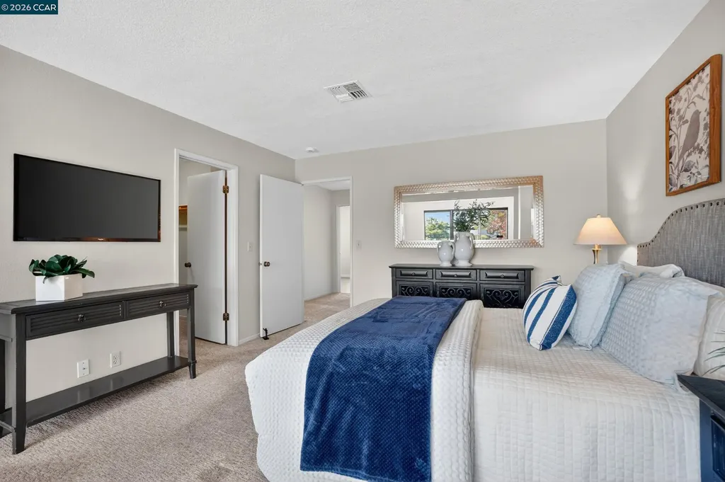 897 Marina Drive Napa CA 94559