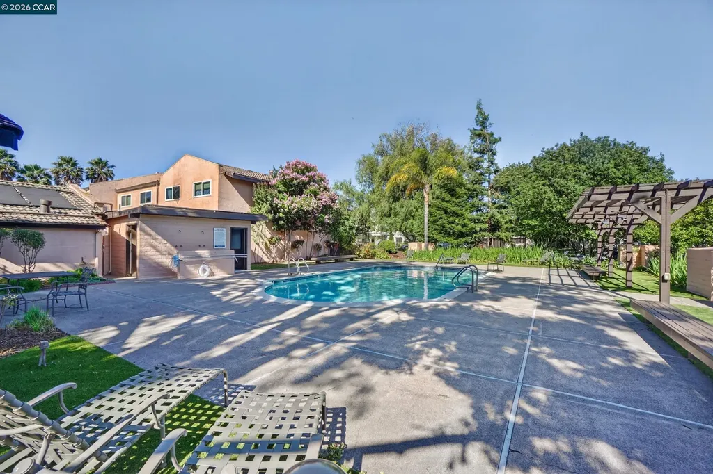 897 Marina Drive Napa CA 94559