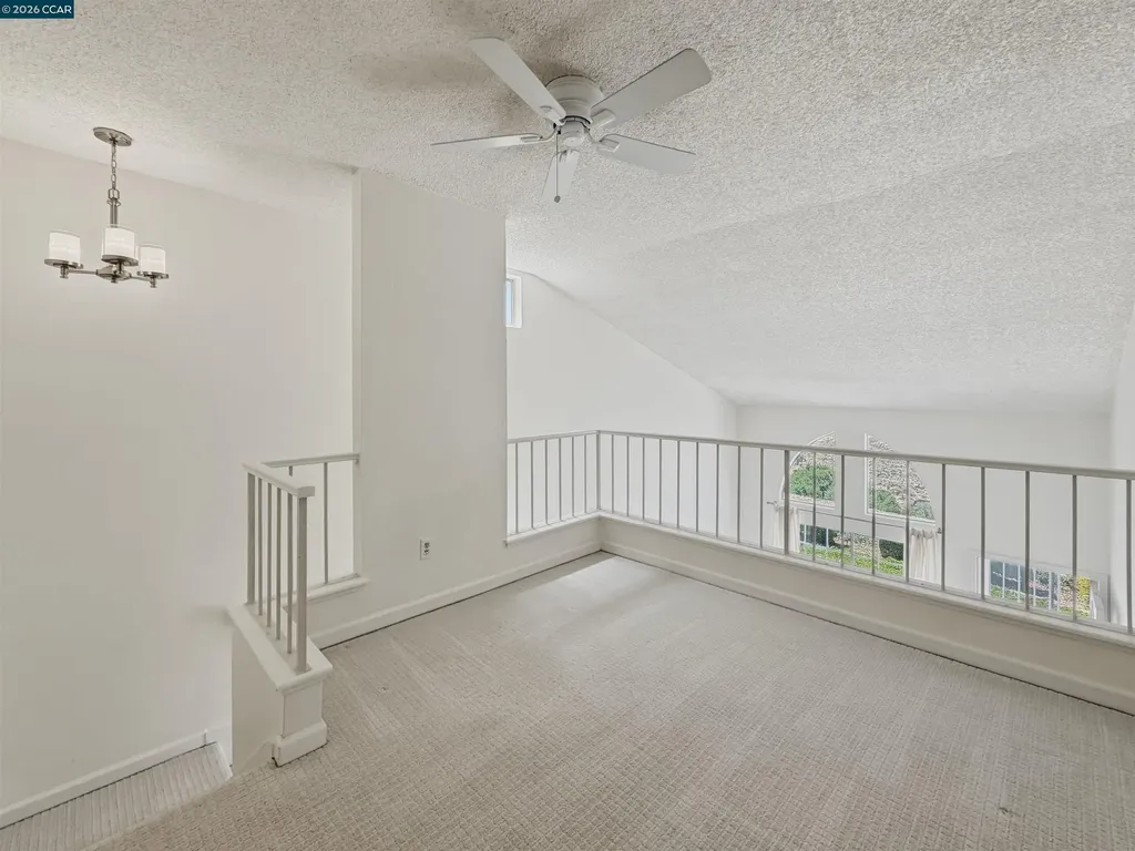 90 Glenwood Hercules CA 94547